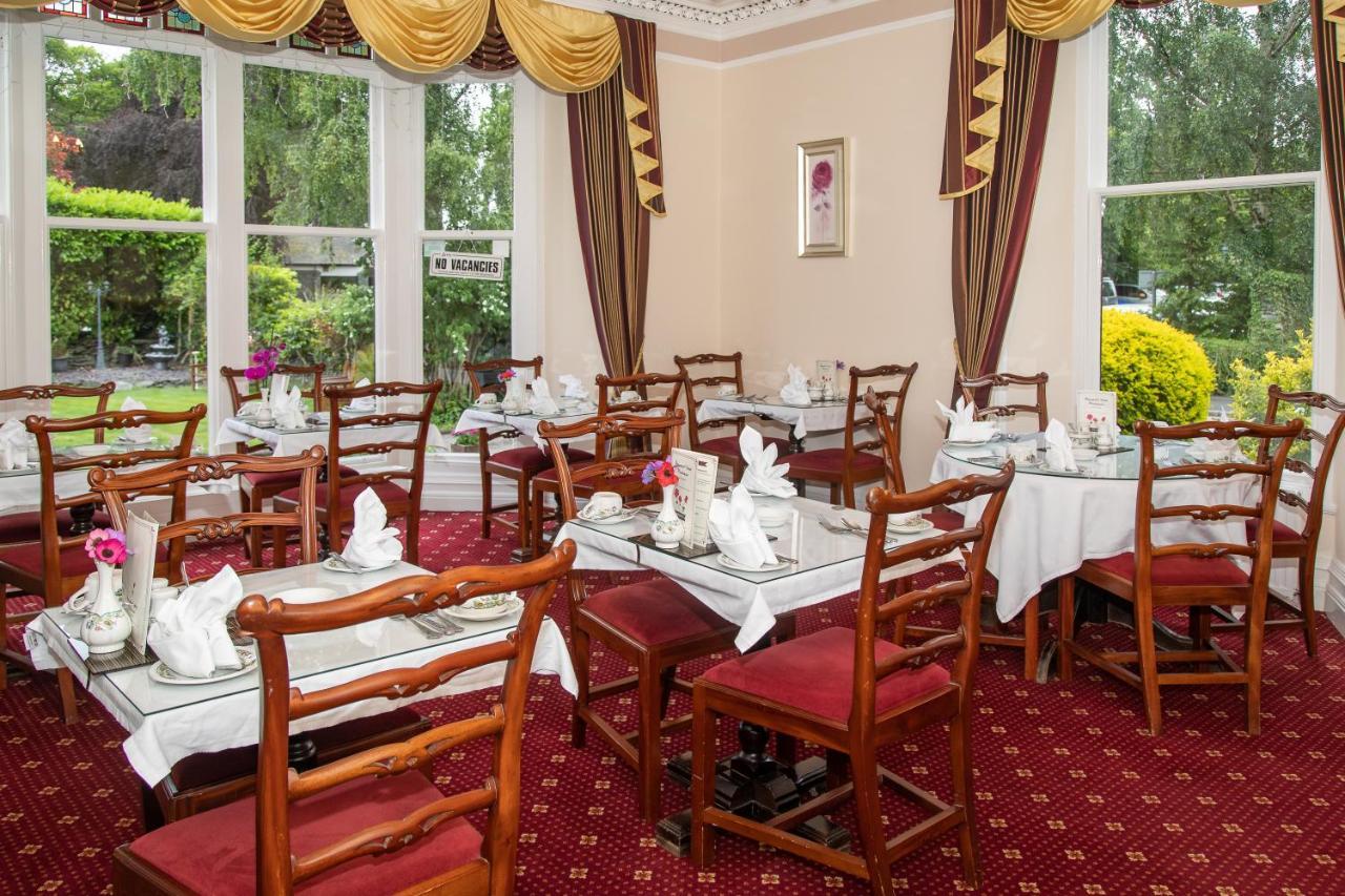 Beaumont Guest House- Free Private Parking & Off-Site Health Centre Access - Adults Only Windermere Exterior photo