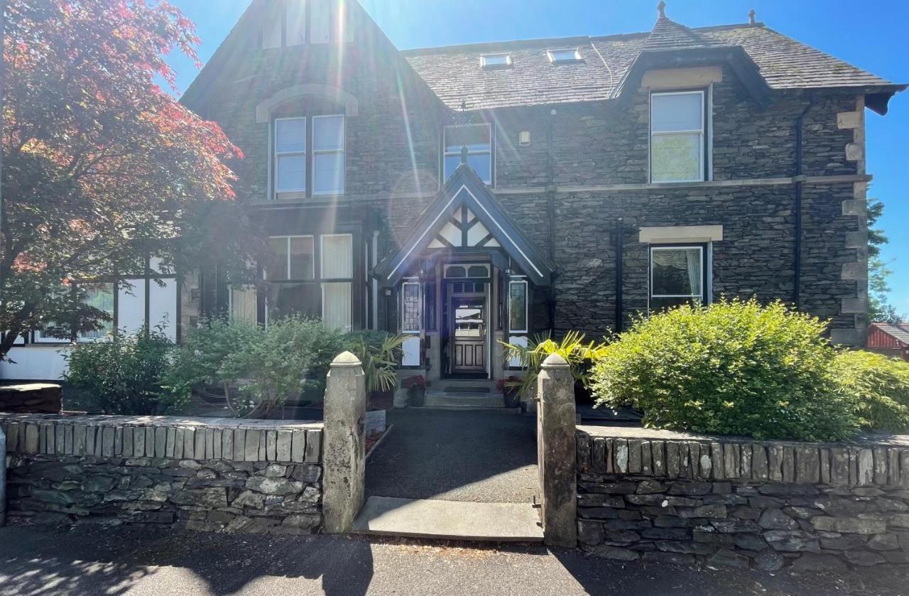 Beaumont Guest House- Free Private Parking & Off-Site Health Centre Access - Adults Only Windermere Exterior photo
