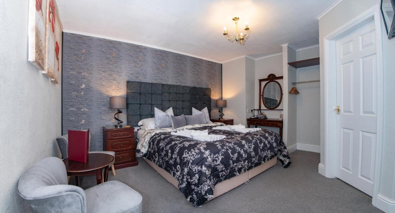 Beaumont Guest House- Free Private Parking & Off-Site Health Centre Access - Adults Only Windermere Exterior photo