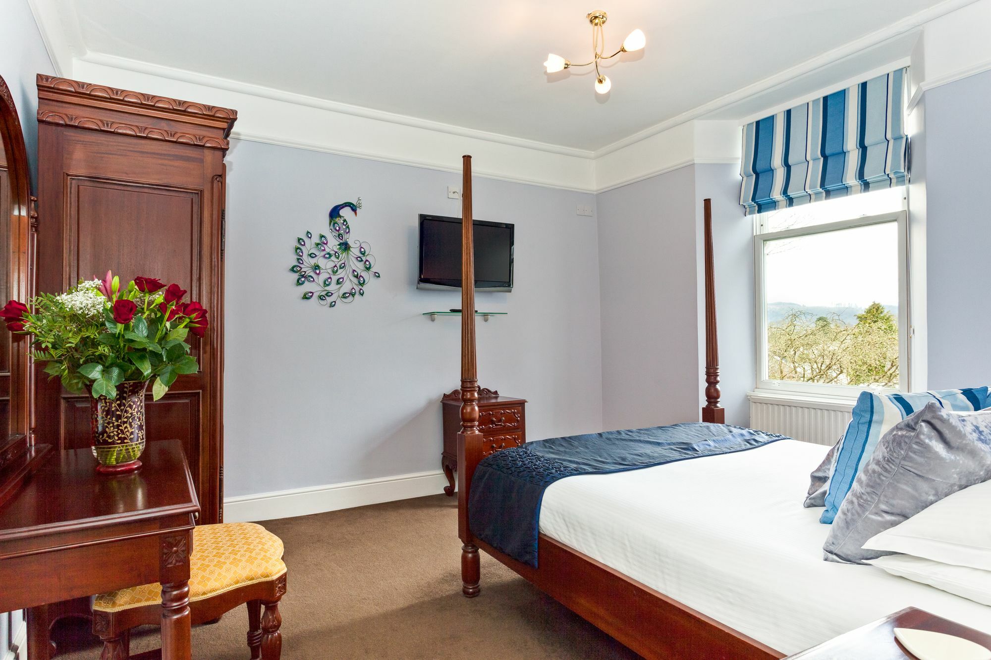 Beaumont Guest House- Free Private Parking & Off-Site Health Centre Access - Adults Only Windermere Exterior photo